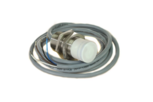 Capacitive Sensor M32 4-wire DC PNP